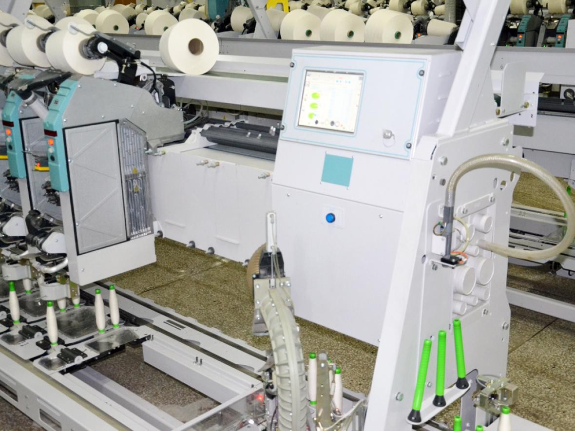 自動絡(luò)筒機